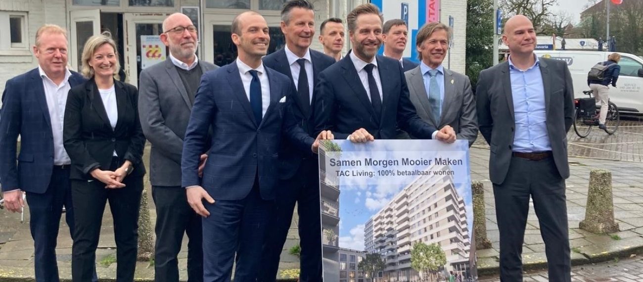 HR Nieuwbouw TAC Eindhoven Handtekeningen 03