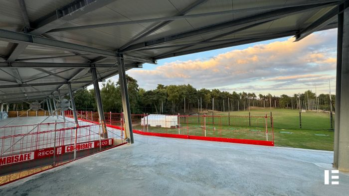 Uitzicht nieuwbouw driving range golfbaan de Herkenbosche